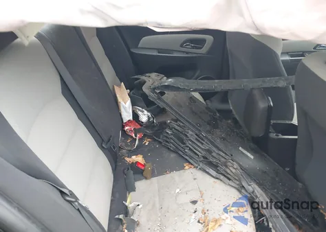 2016 Chevrolet Cruze Limited Ls Auto z USA, uszkodzony, nr VIN 1G1PC5SGXG7210497